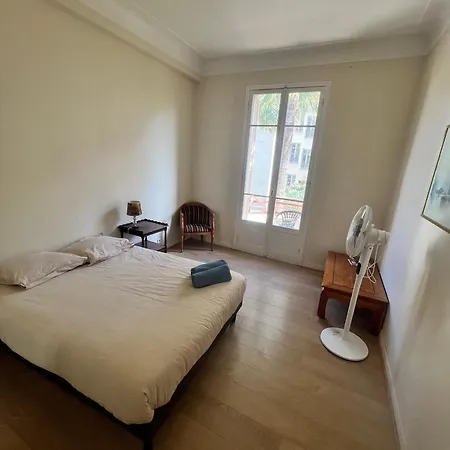 Avec Terrasse En Plein Coeur De A Deux Pas De La ! Apartament *